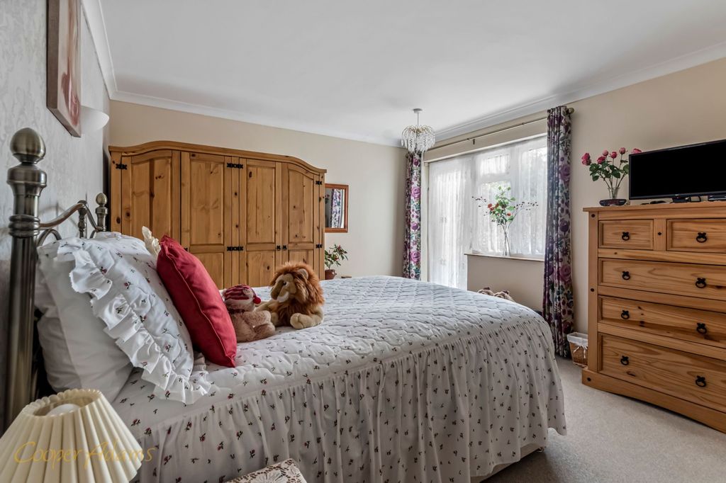 Additional image 6 of 2 bed flat for saleSt. Marys Close, Littlehampton BN17