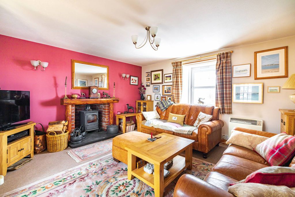 Property photo 2 of 30