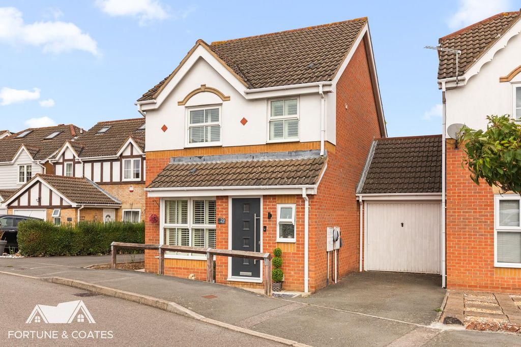 Property photo 1 of 22 Challinor_33.Jpg