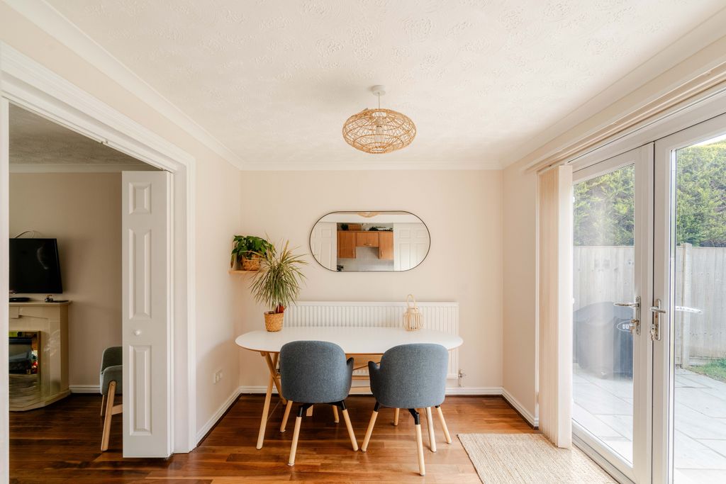 Property photo 1 of 16 3