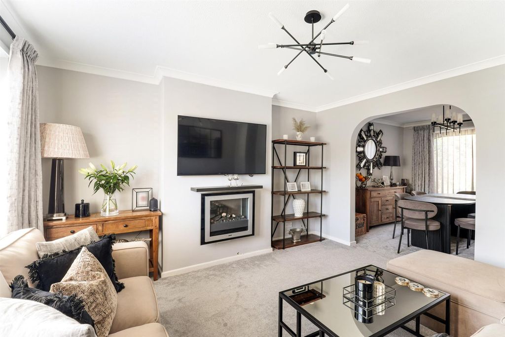 Property photo 2 of 20 60748_016.Jpg