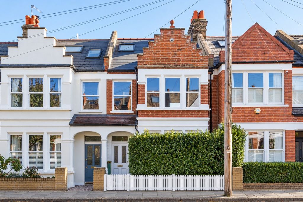 Property photo 1 of 11 Picture No. 27