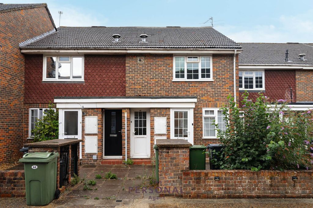 Property photo 1 of 9