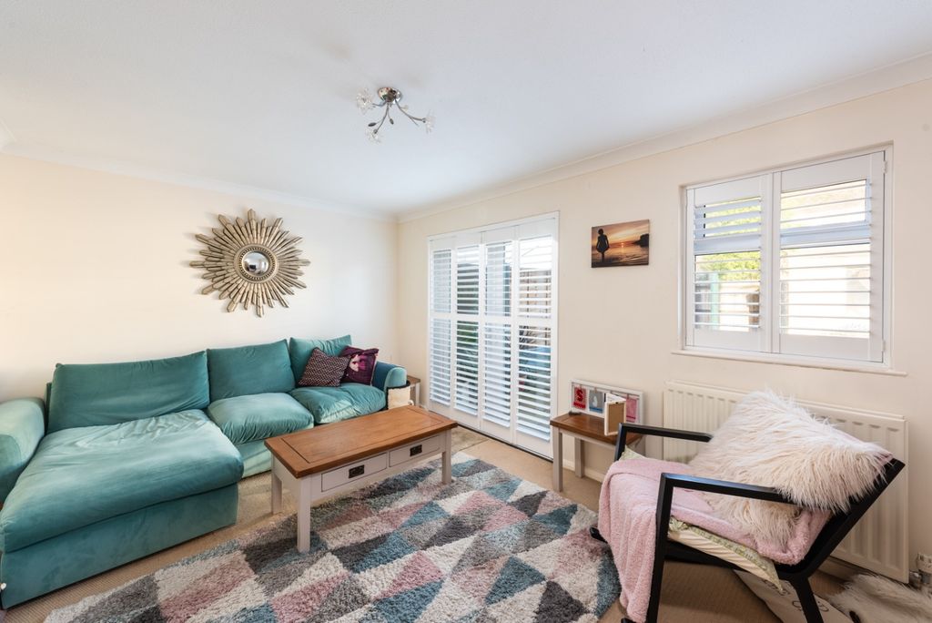 Property photo 2 of 12 4530361