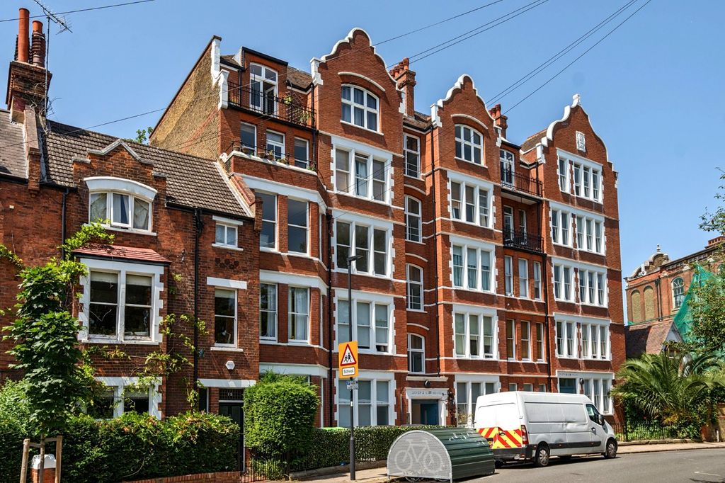 Property photo 1 of 21 Picture No. 04
