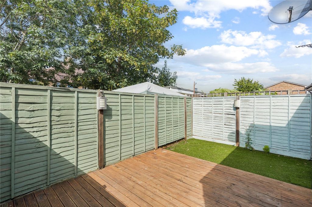 Property photo 2 of 21 Picture No. 31