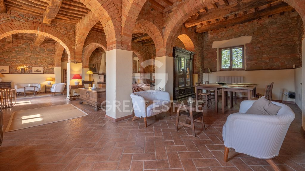 Property photo 2 of 120 Interiors