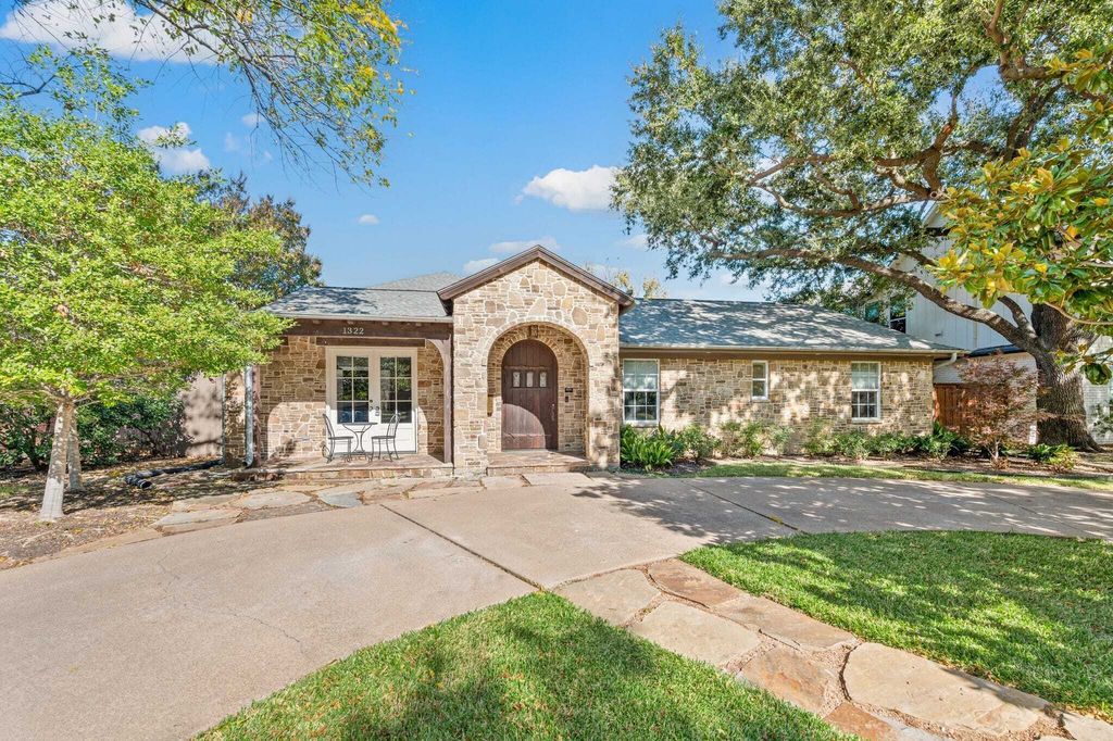 Property photo 2 of 30 <Alttext/>