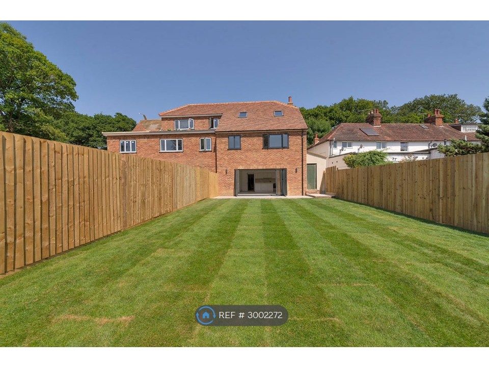 Property photo 3 of 13