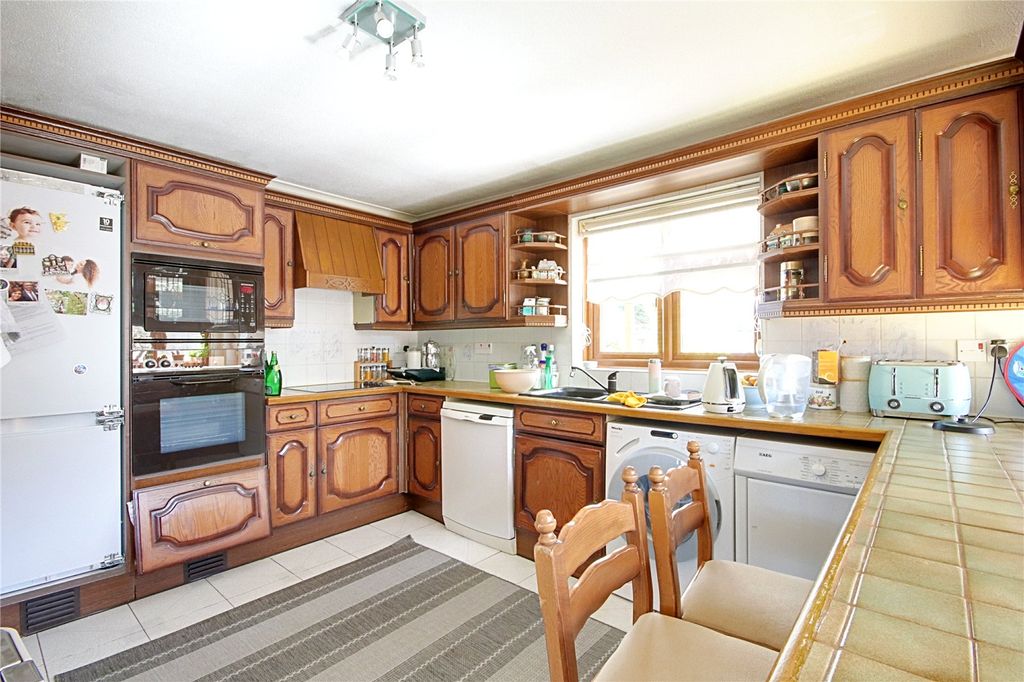 Property photo 3 of 20 Picture No. 15