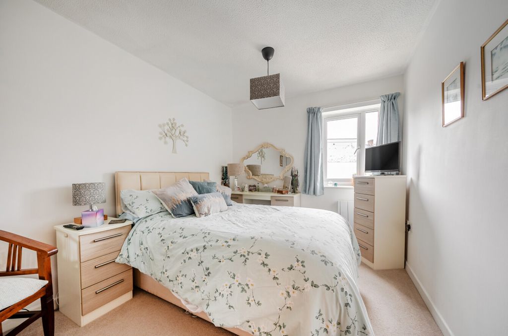 Property photo 2 of 12 1449217-3-69E2670...