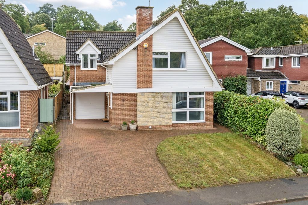 Property photo 1 of 20