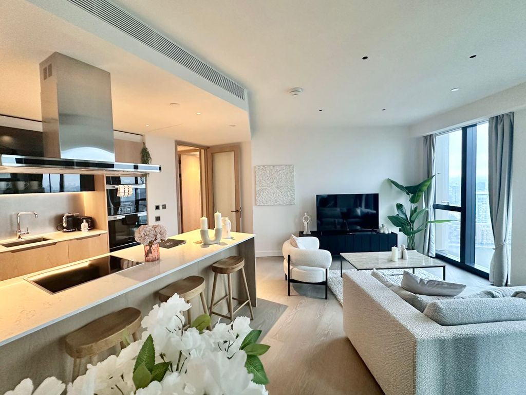 Property photo 2 of 26