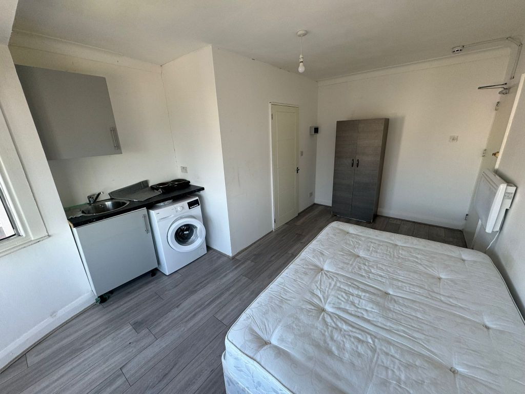 Property photo 2 of 4