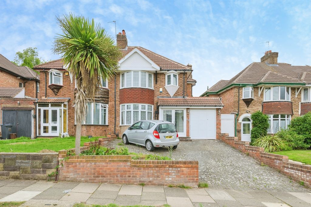 Property photo 1 of 19