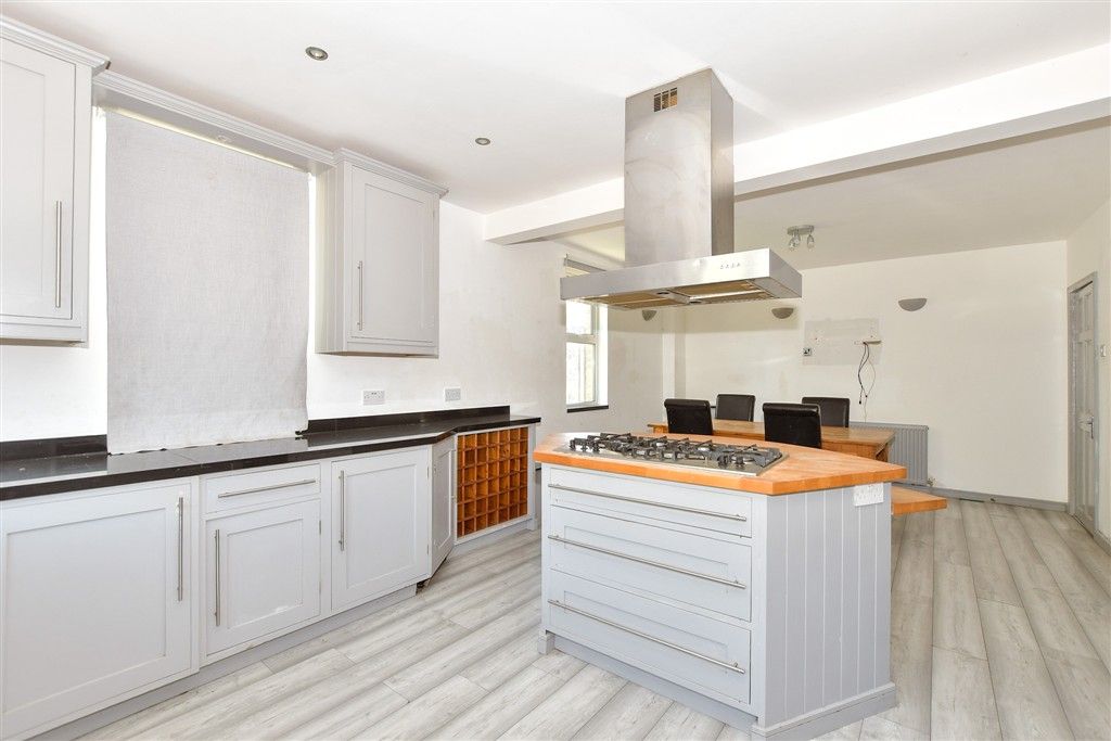 Property photo 2 of 15 Kitchen/ Diner