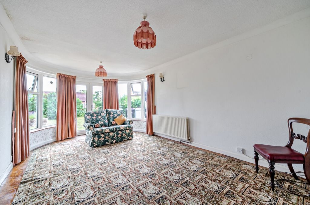 Property photo 3 of 25 1484974-1-6A429B8E7Bbe0