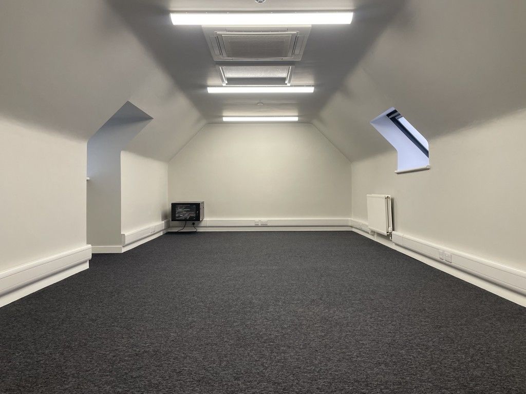 Property photo 3 of 3 Photo 5