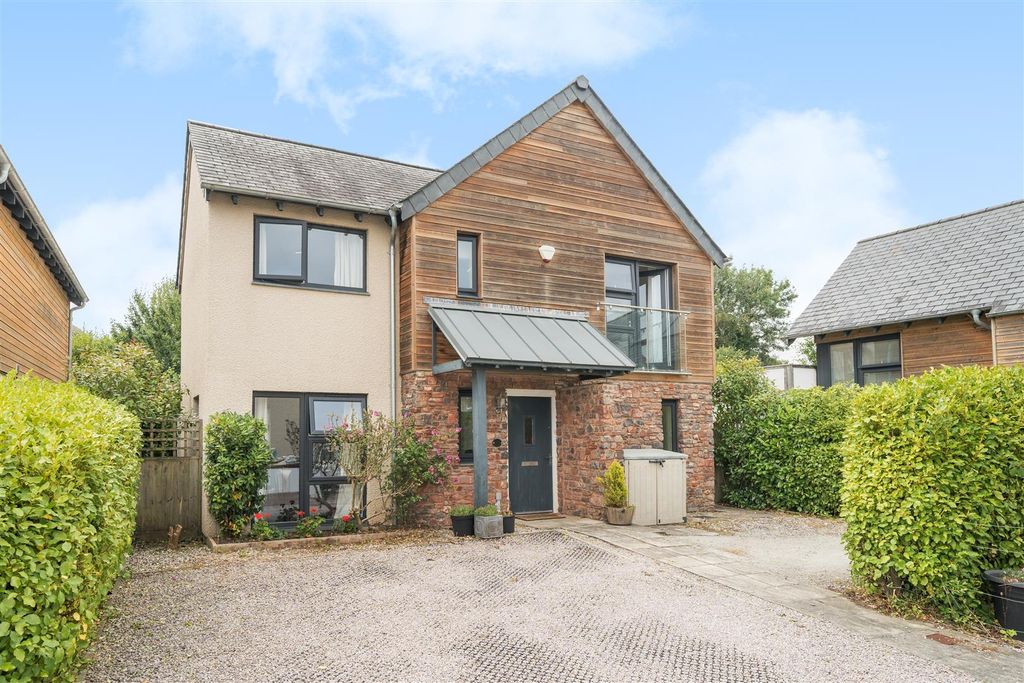 Property photo 1 of 19 Longstem Frontbl.Jpg