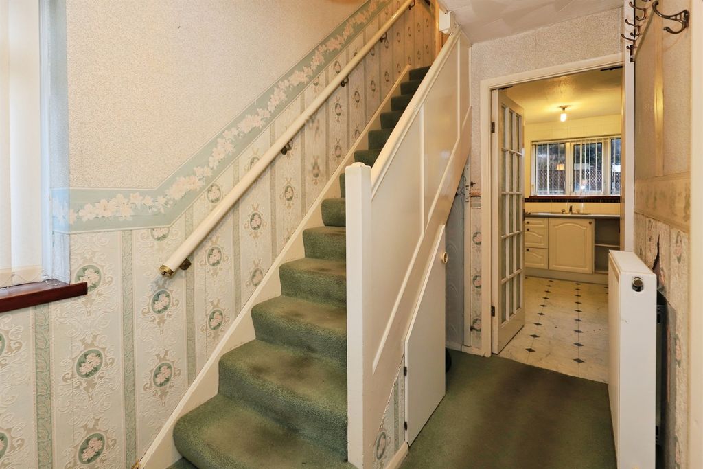 Property photo 3 of 20