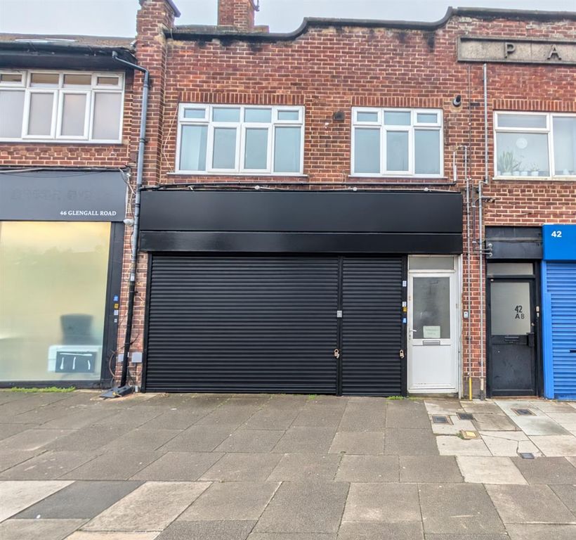 Property photo 1 of 13 Shopfront (1).Jpg