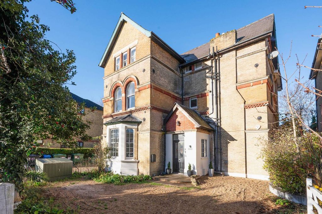 Property photo 2 of 3