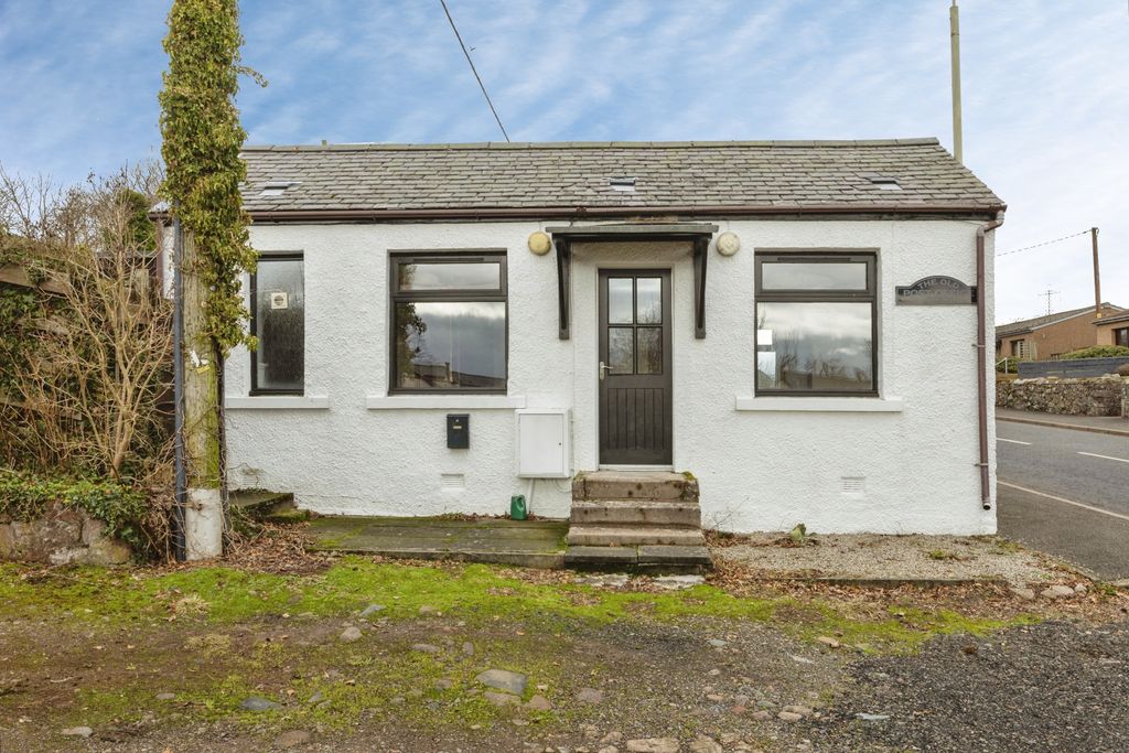 Property photo 1 of 15 Front View