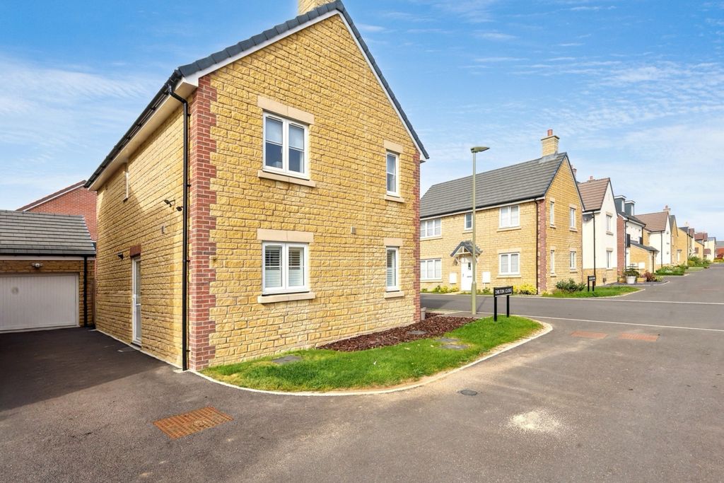 Property photo 2 of 22 Img_0776