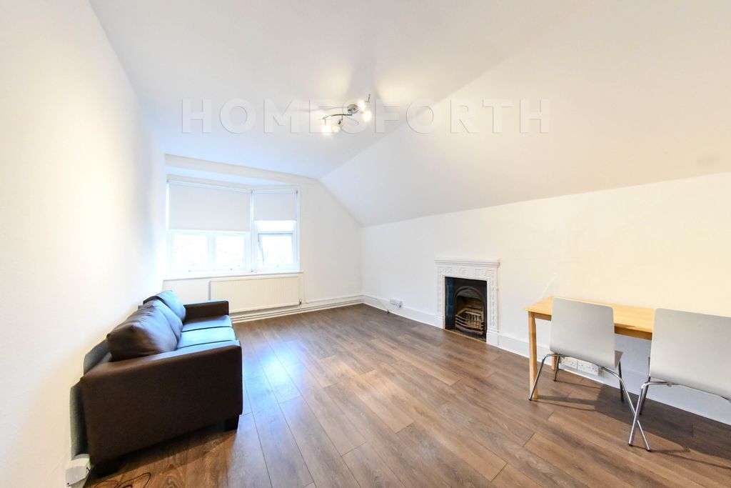 Property photo 2 of 12 Photo 1