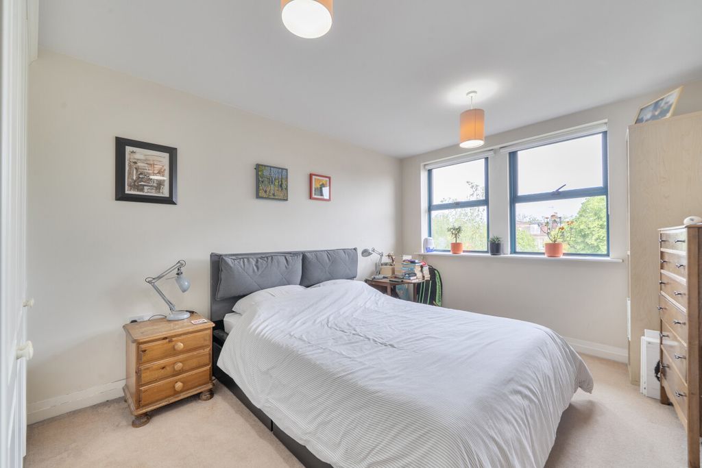 Property photo 3 of 14 1456932-4-6A06E61...