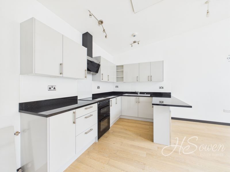 Property photo 3 of 8 Photo 3