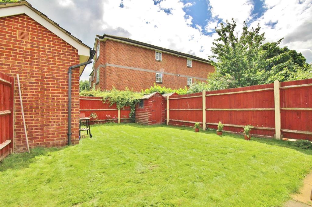 Property photo 3 of 9