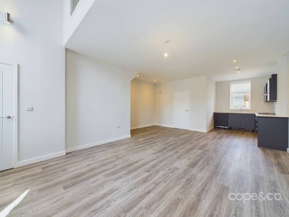 Property photo 3 of 20 3482907