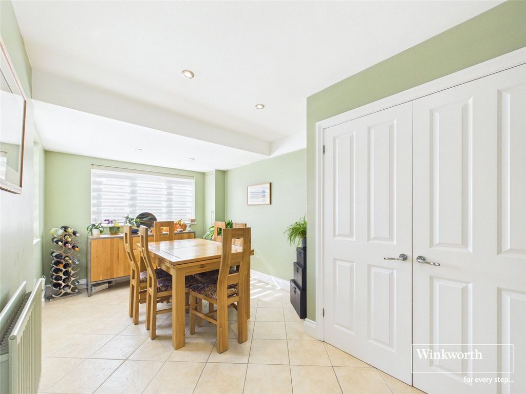 Property photo 3 of 12 Picture No. 07