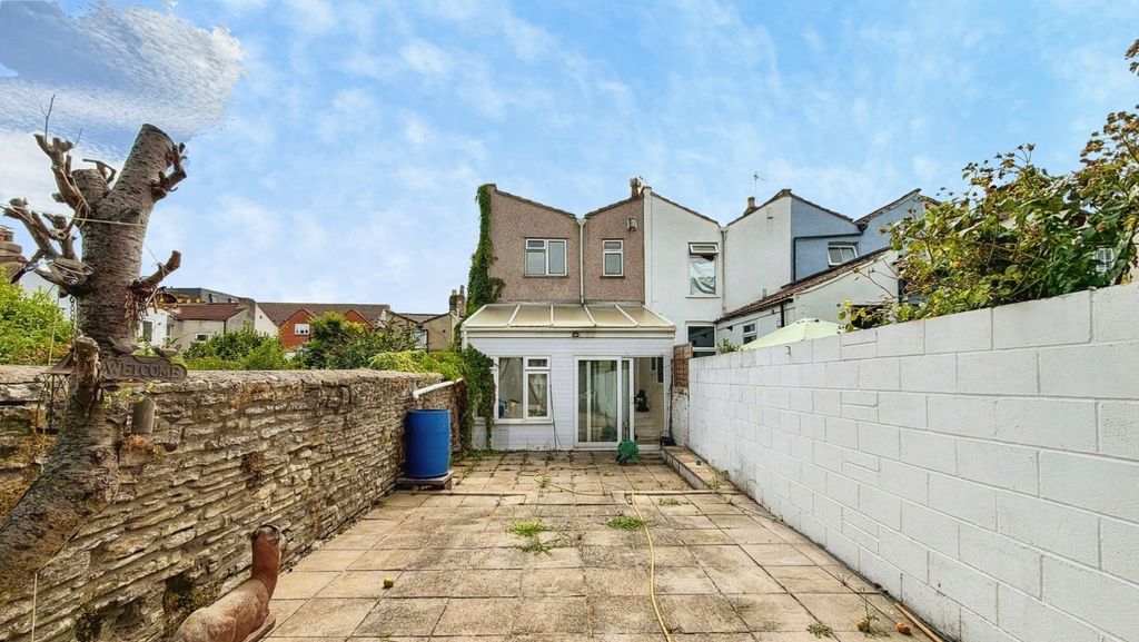 Property photo 1 of 16 Pbox-Img.Jpg