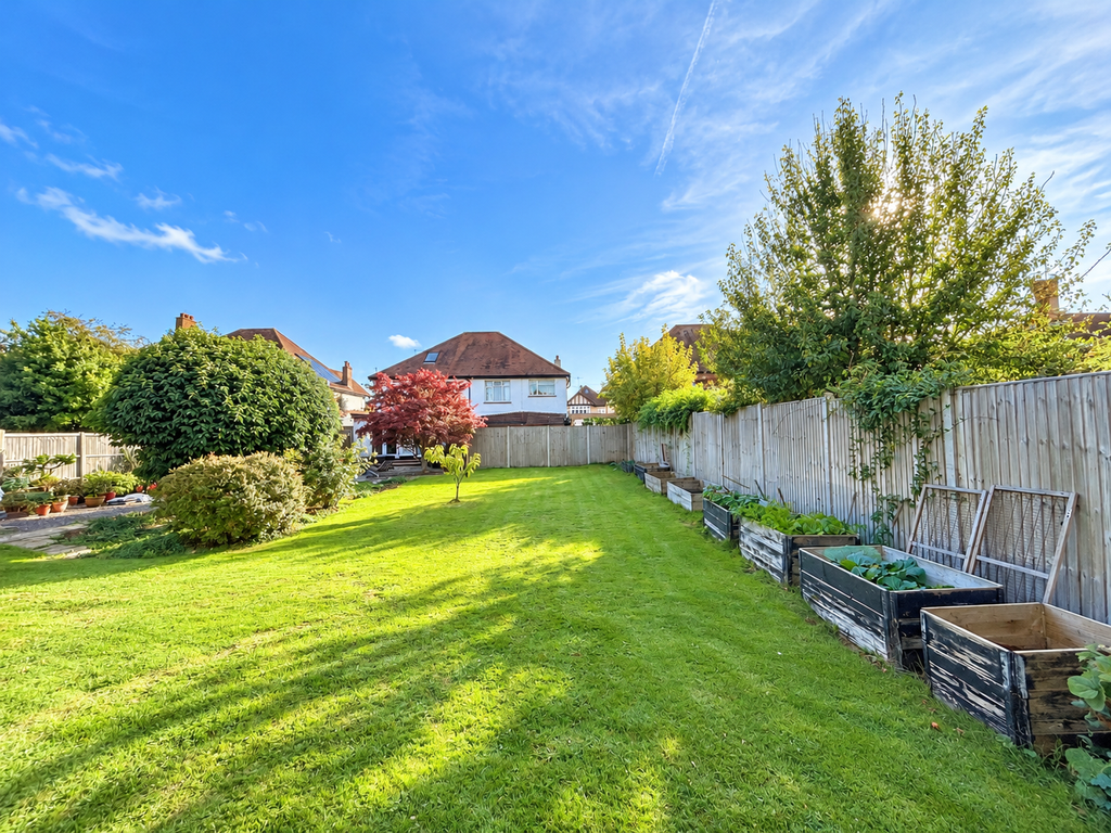 Property photo 2 of 32