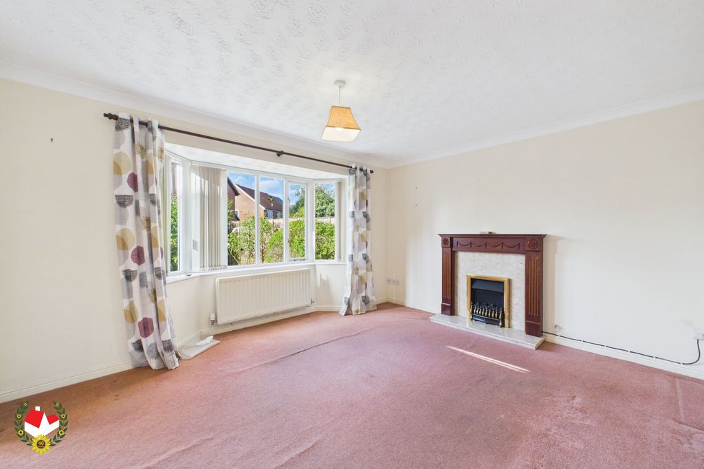 Property photo 2 of 15