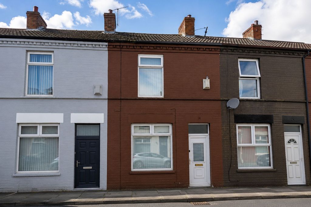 Property photo 1 of 12