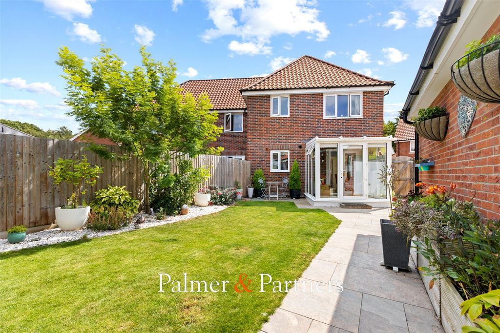 Property photo 3 of 28 Picture No. 21