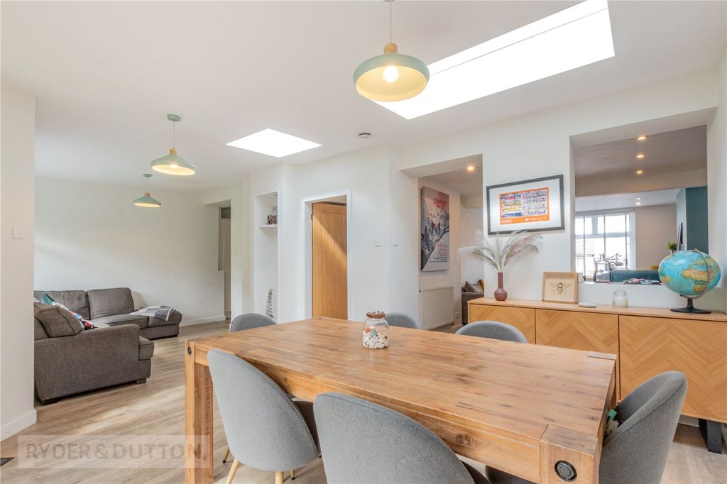 Property photo 3 of 39 Dining Room