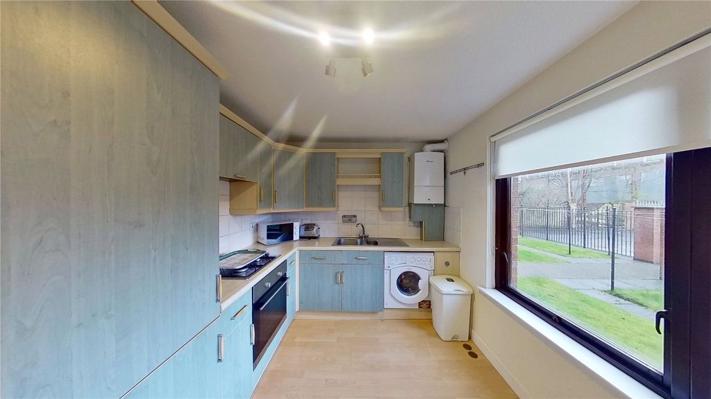 Property photo 3 of 7 Photo 3