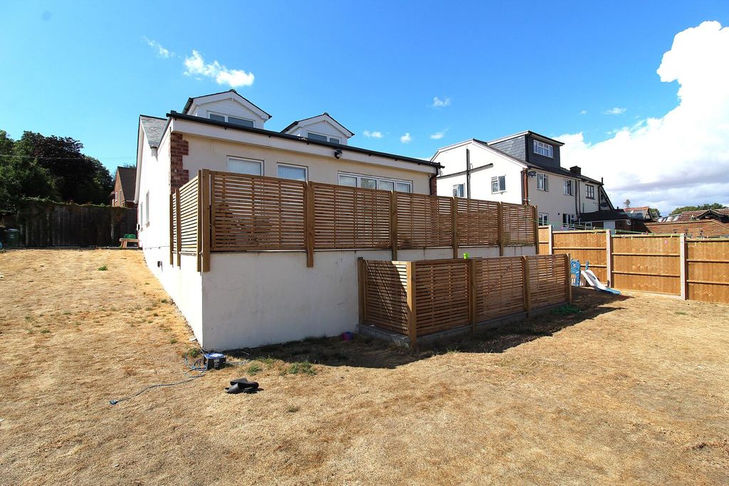 Property photo 1 of 26 Rear Garden