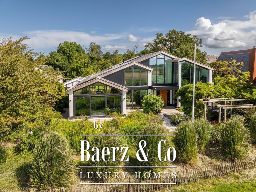 Property photo 1 of 66