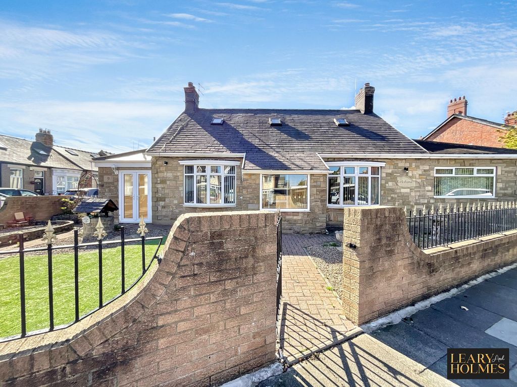 Property photo 1 of 27