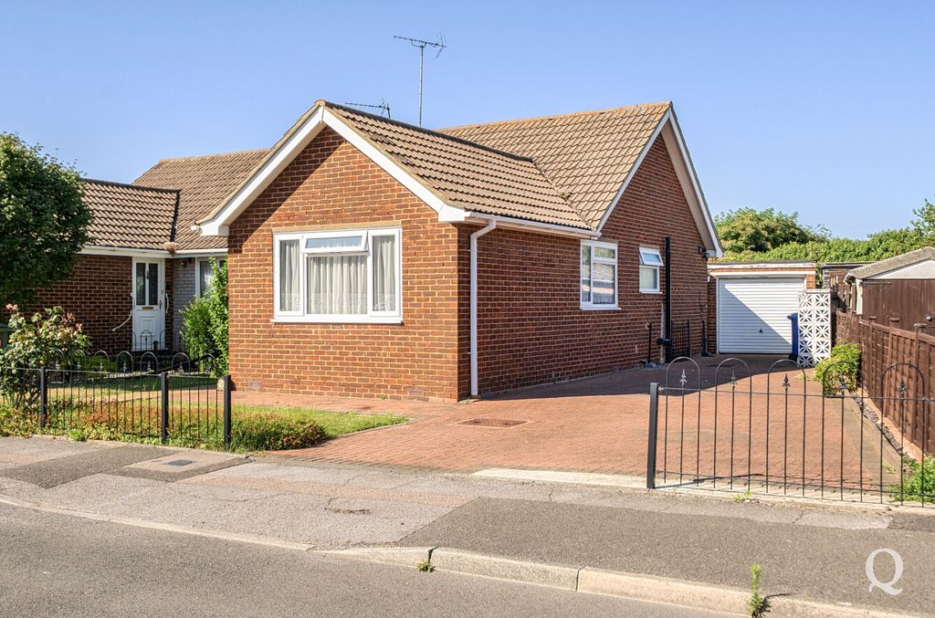 Property photo 1 of 18 Ef4257Dd-Dd75-490...