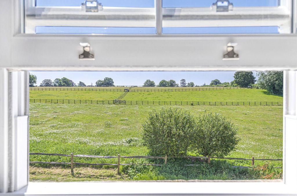 Property photo 2 of 21 Far Reaching Views