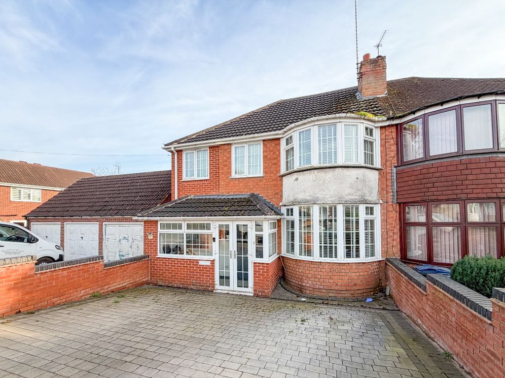 Property photo 1 of 17 4862011