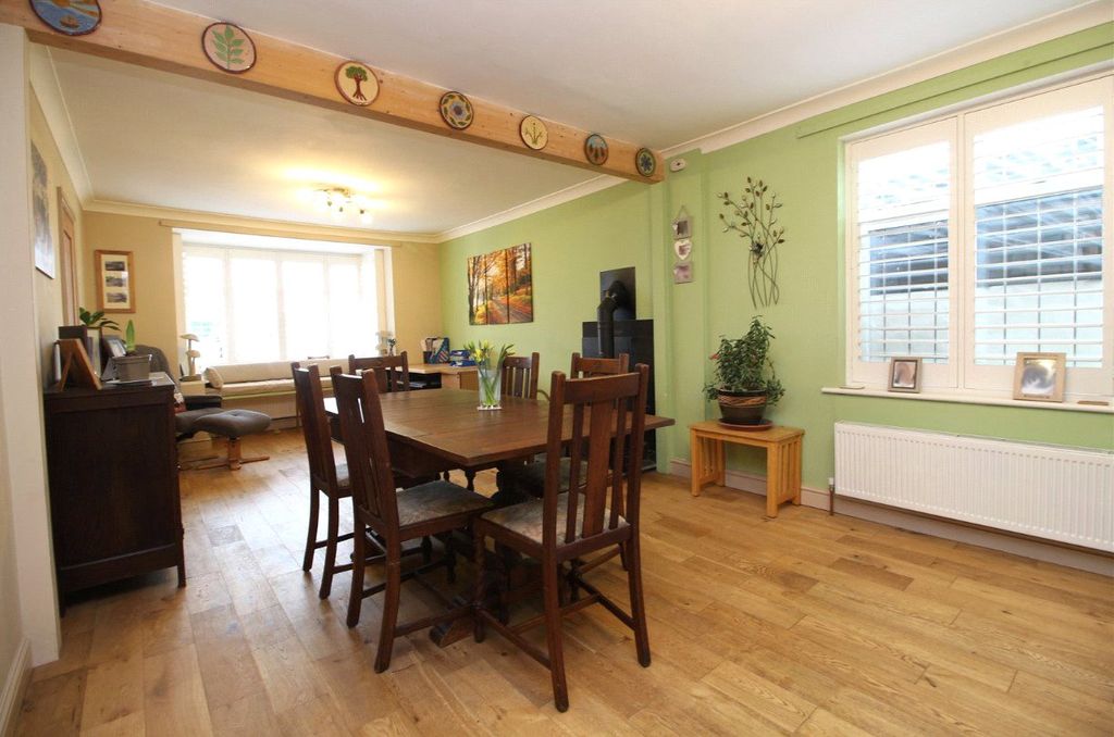 Property photo 3 of 19 Picture No. 22