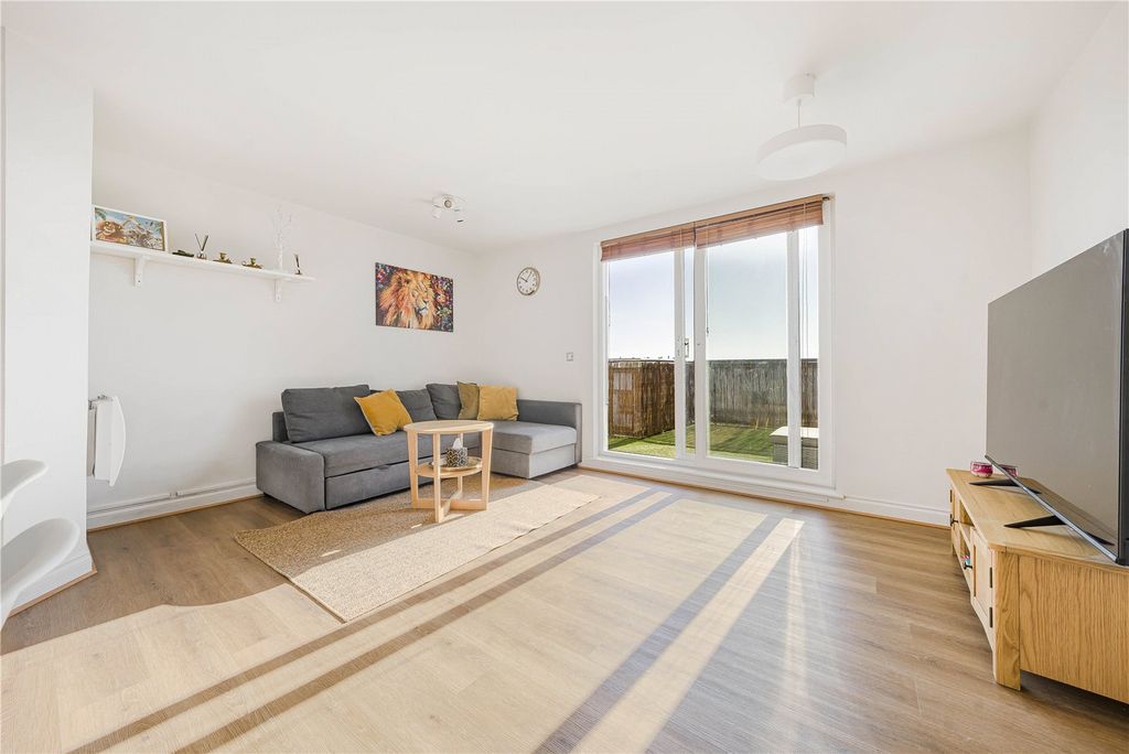 Property photo 3 of 10 Picture No. 07