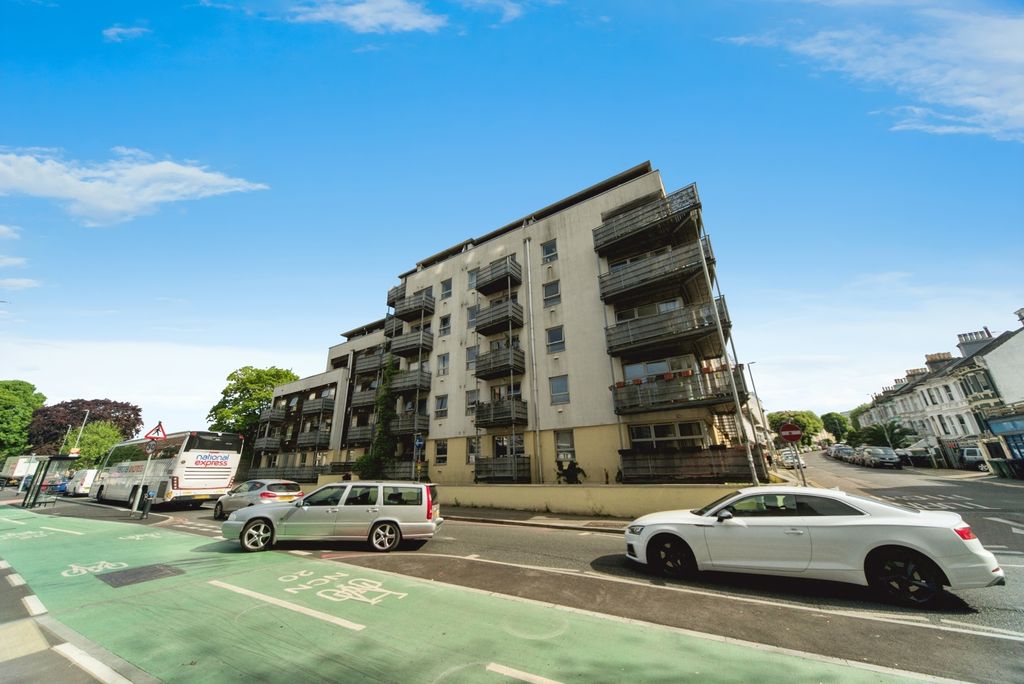 Property photo 1 of 17 Photo